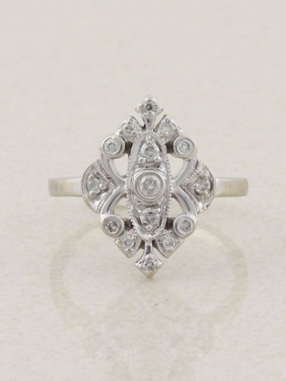 10k White Gold Natural .25 carat Diamond Ring Size 8 3/4